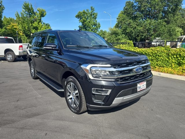 2022 Ford Expedition Limited MAX in Black — front three-quarter view